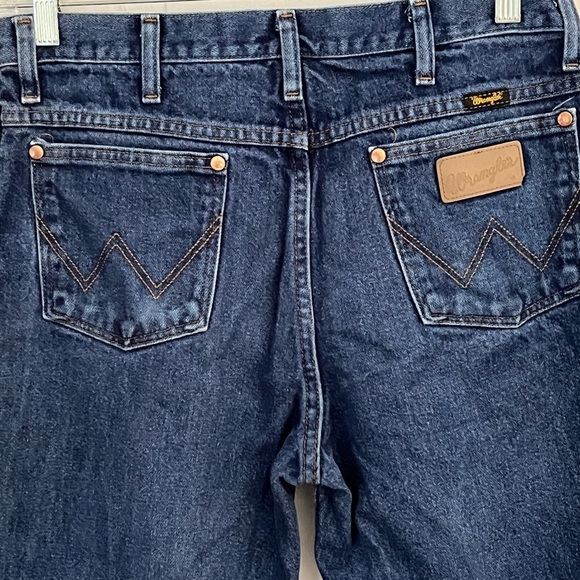 WRANGLERS Denim Straight Leg Blue Jeans Men's SIZE 33x32 Rugged Cowboy Outdoor - Picture 6 of 11